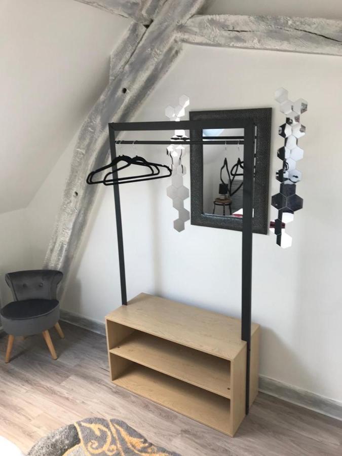 Host Les Perles Des Chateaux Holiday home *