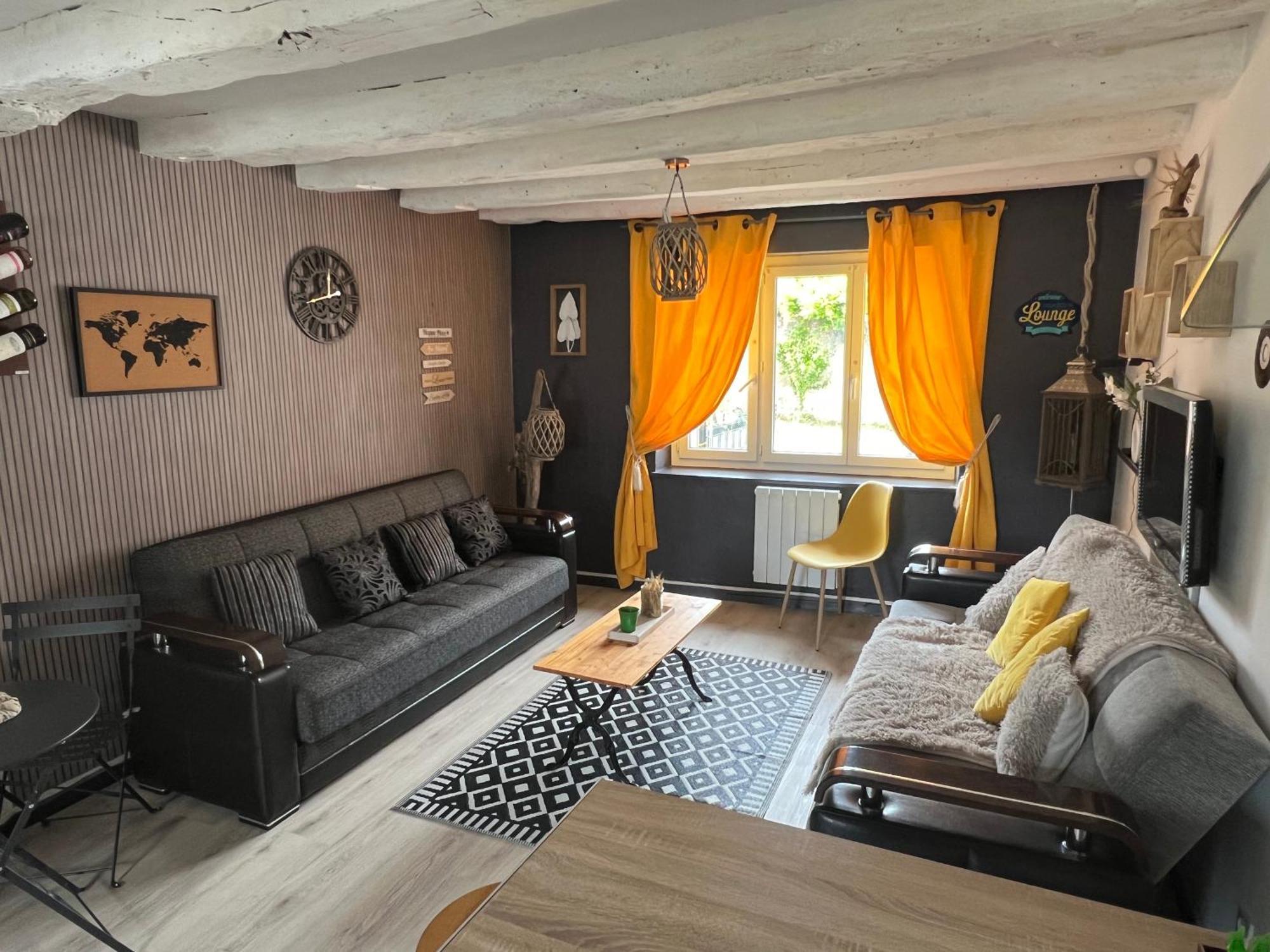 Holiday home Host Les Perles Des Chateaux